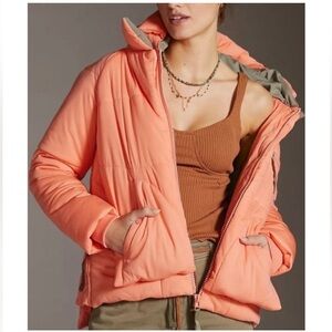 ANTHROPOLOGIE AVEC LES FILLES Colorblocked Puffer Jacket in Mango